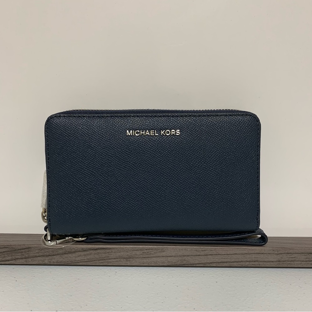 Michael Kors Flat Jet Set Multifunction Saffiano Leather Wristlet Wallet-NWT